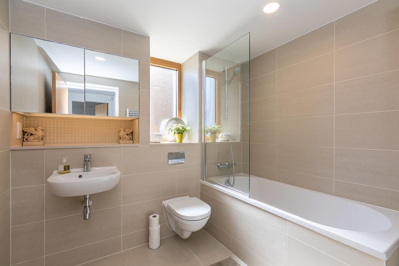 1 Bedroom Stylish Near Regents Park Free Wifi & Aircon By Aparts Appartement Londres